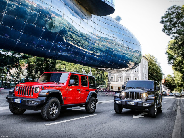 Jeep Wrangler Unlimited фото