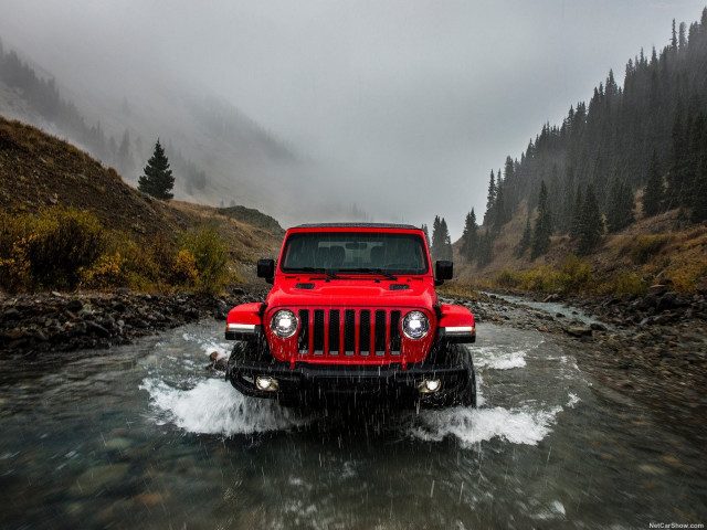 Jeep Wrangler фото