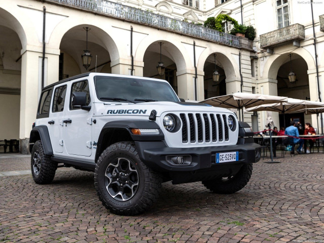 Jeep Wrangler фото