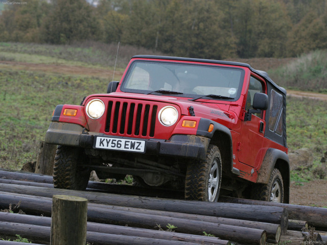 Jeep Wrangler фото