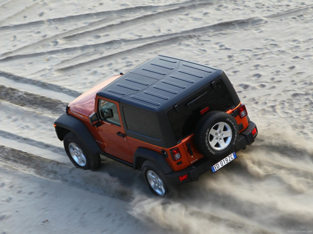 Jeep Wrangler фото