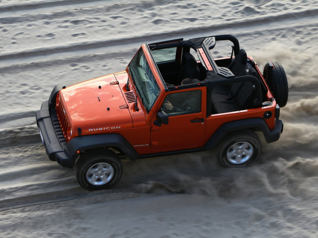 Jeep Wrangler фото