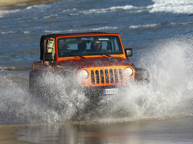 Jeep Wrangler фото