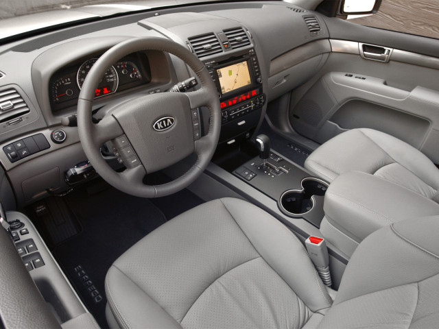 Kia Borrego фото