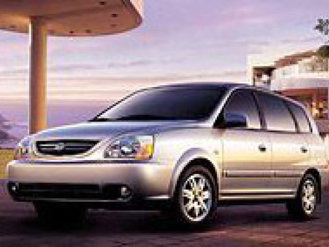 Kia Carens фото