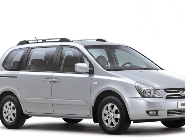 Kia Carnival фото