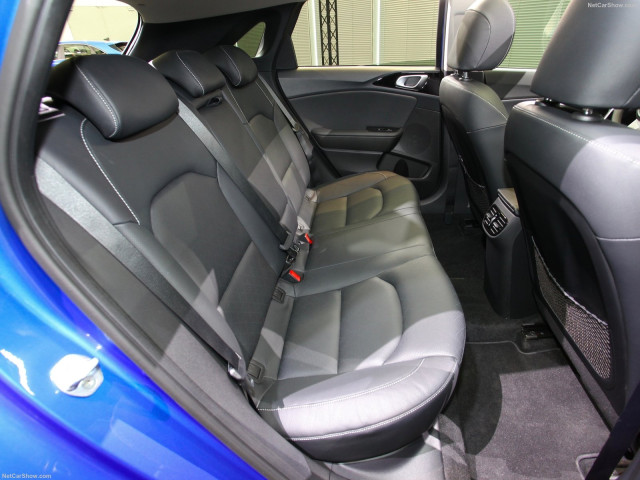 Kia Ceed фото