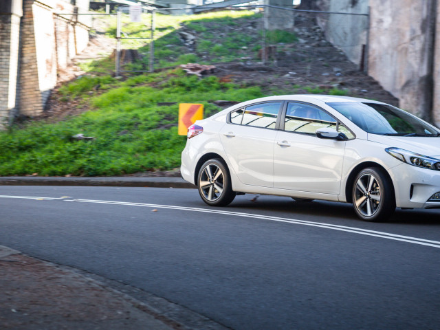 Kia Cerato фото