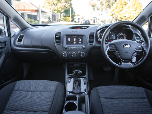 Kia Cerato фото