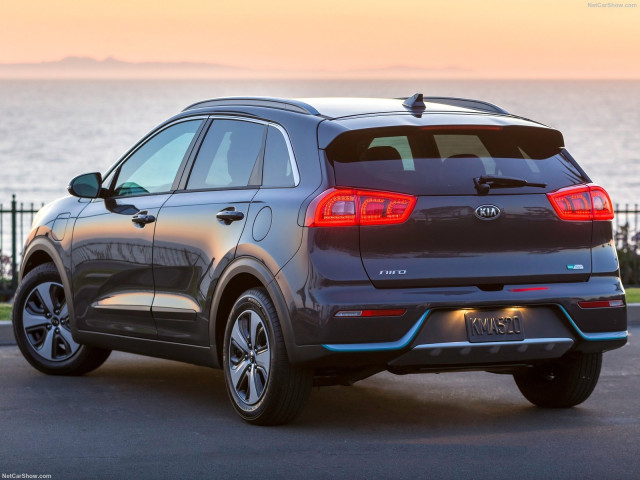 Kia Niro фото