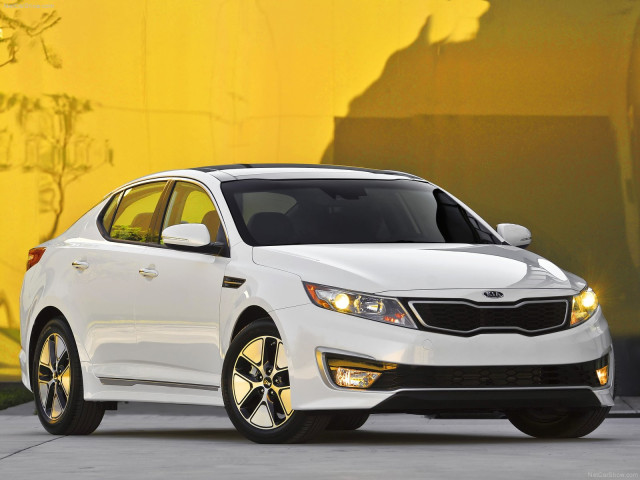 Kia Optima Hybrid фото