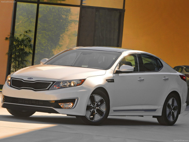 Kia Optima Hybrid фото