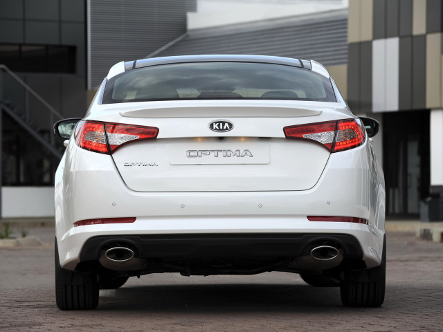 Kia Optima фото