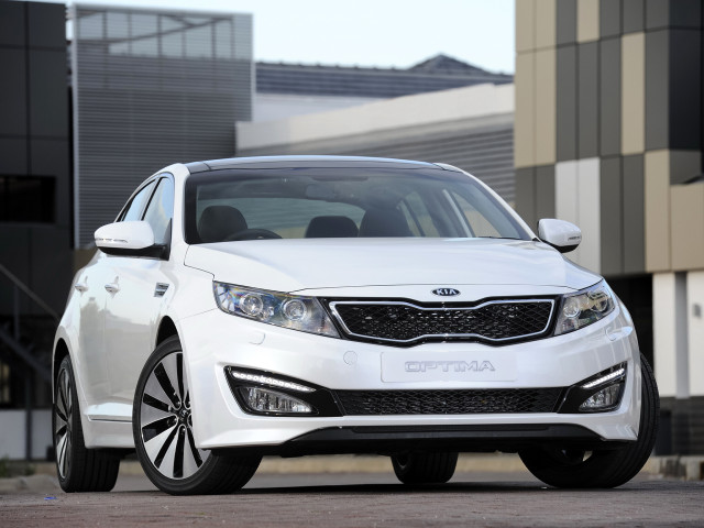 Kia Optima фото