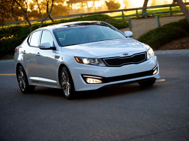 Kia Optima фото