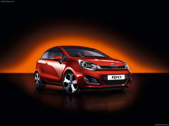 Kia Rio Hatchback фото