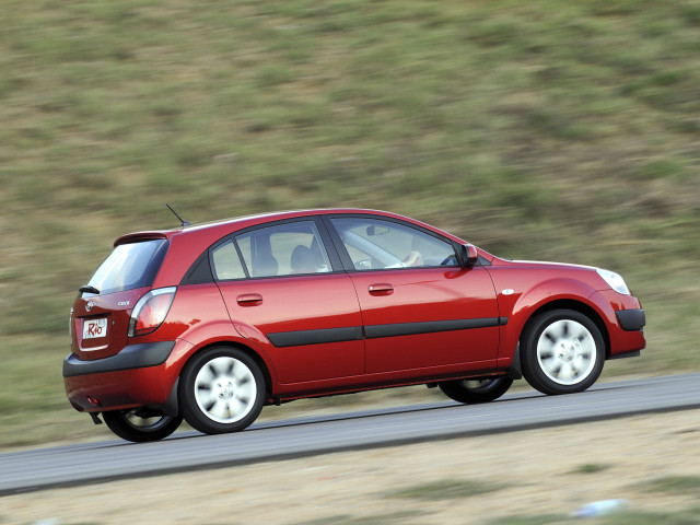 Kia Rio фото