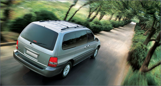 Kia Sedona фото 23642