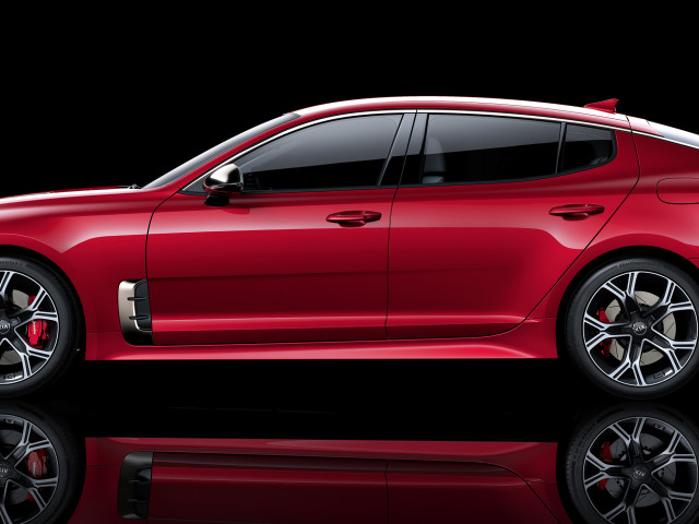 Kia Stinger GT фото