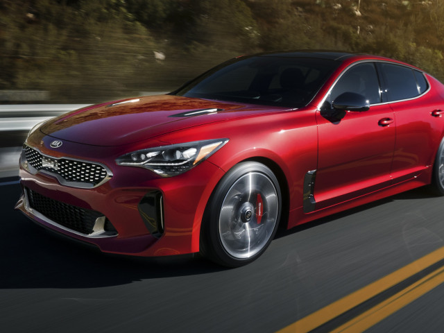 Kia Stinger GT фото