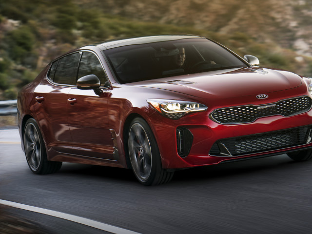 Kia Stinger GT фото