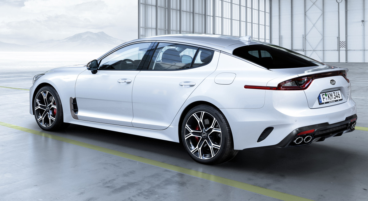 Kia Stinger GT фото 179417