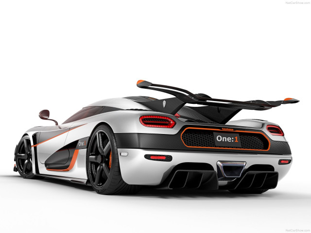 Koenigsegg One:1 фото