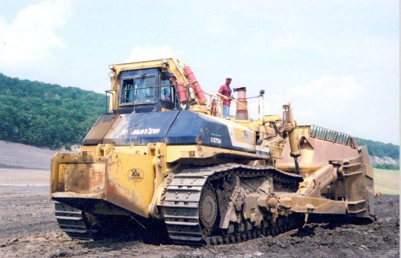 Komatsu D575A-3SD фото 19667