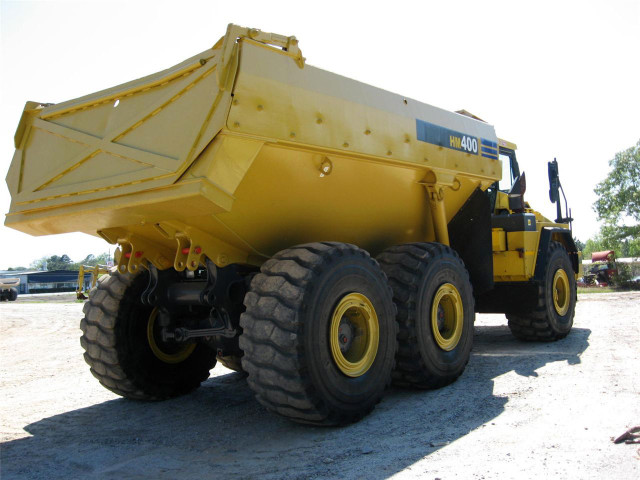 Komatsu HM400 фото