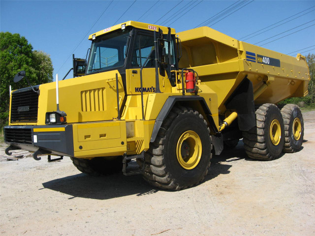 Komatsu HM400 фото