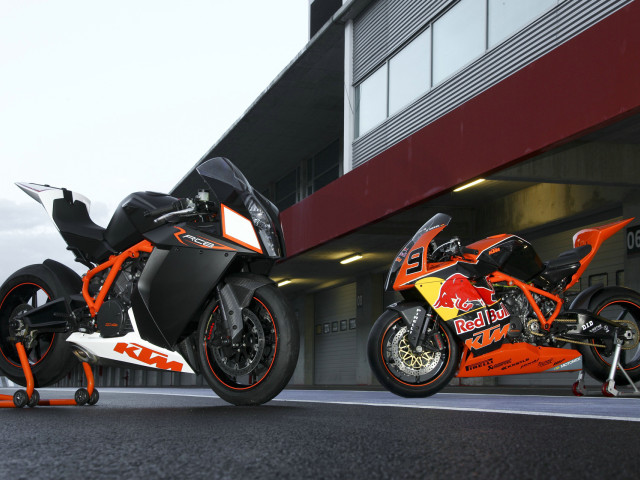 KTM 1190 RC8 R фото