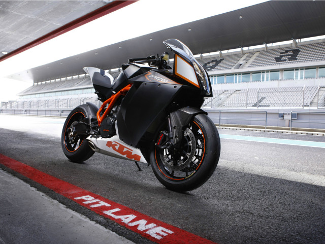 KTM 1190 RC8 R фото