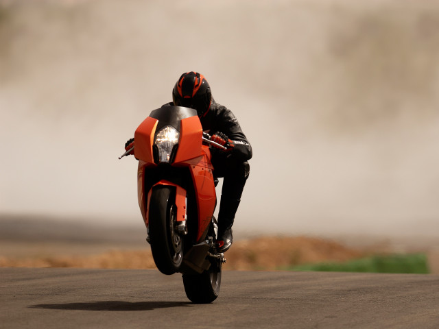 KTM 1190 RC8 фото