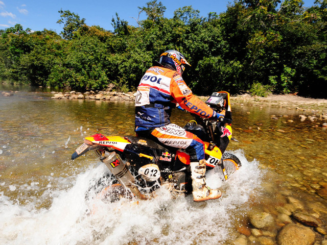 KTM 690 Rally фото