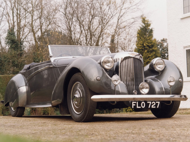 Lagonda V12 Rapide фото