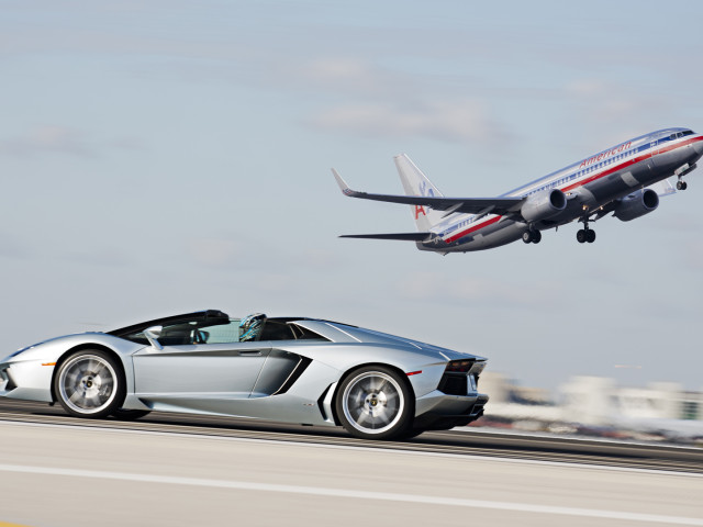 Lamborghini Aventador LP 700-4 Roadster фото