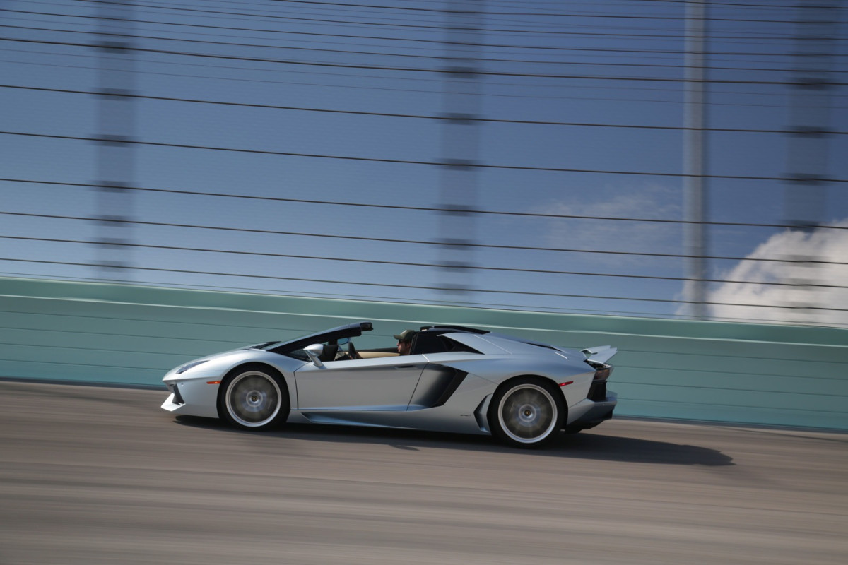 Lamborghini Aventador LP 700-4 Roadster фото 168290