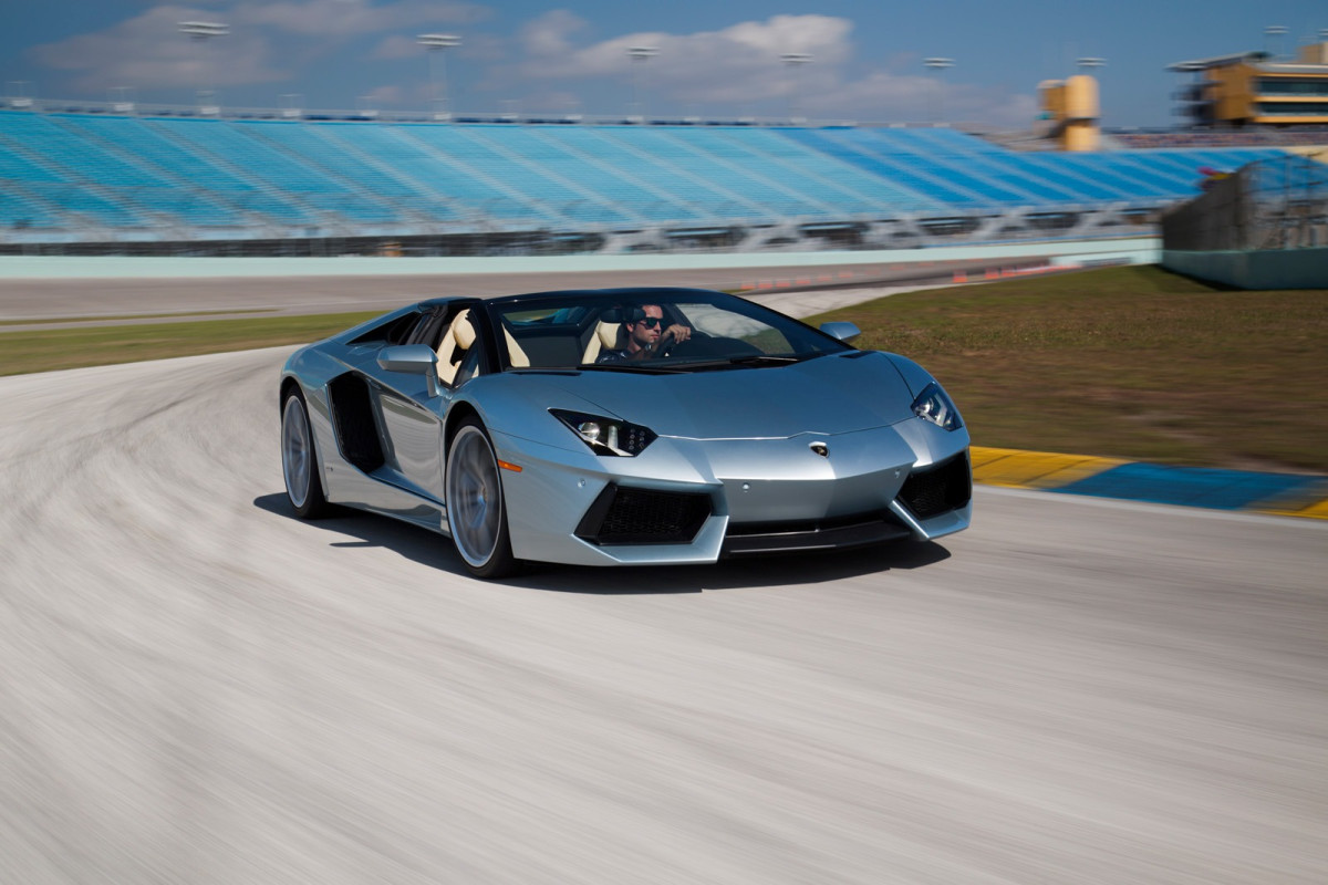 Lamborghini Aventador LP 700-4 Roadster фото 168296