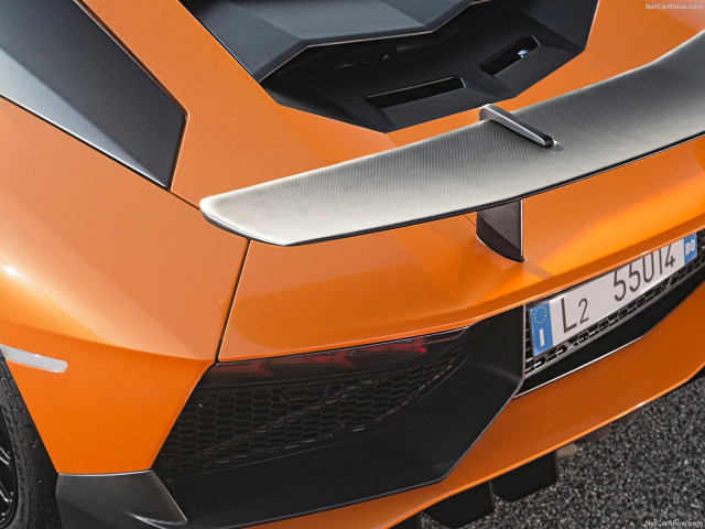 Lamborghini Aventador LP750-4 SV фото