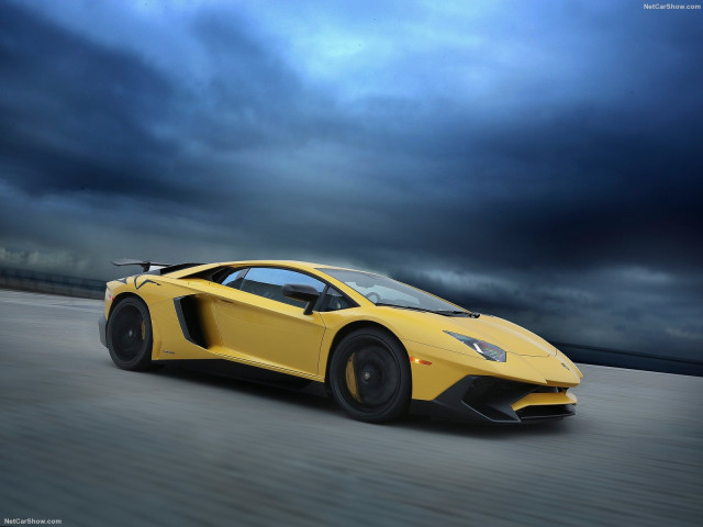 Lamborghini Aventador LP750-4 SV фото