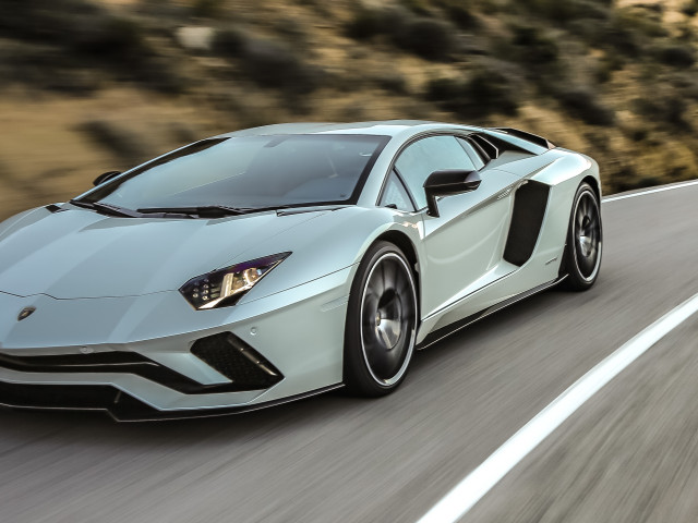 Lamborghini Aventador S фото