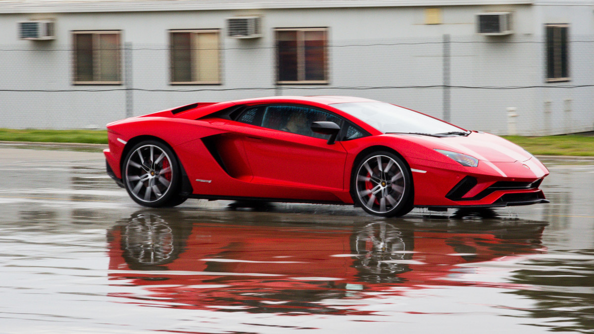 Lamborghini Aventador S фото 181939