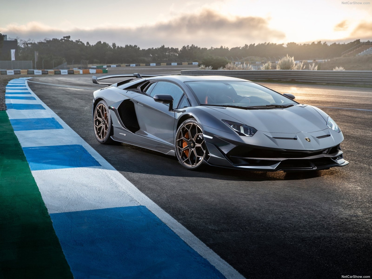 Lamborghini Aventador фото 198434