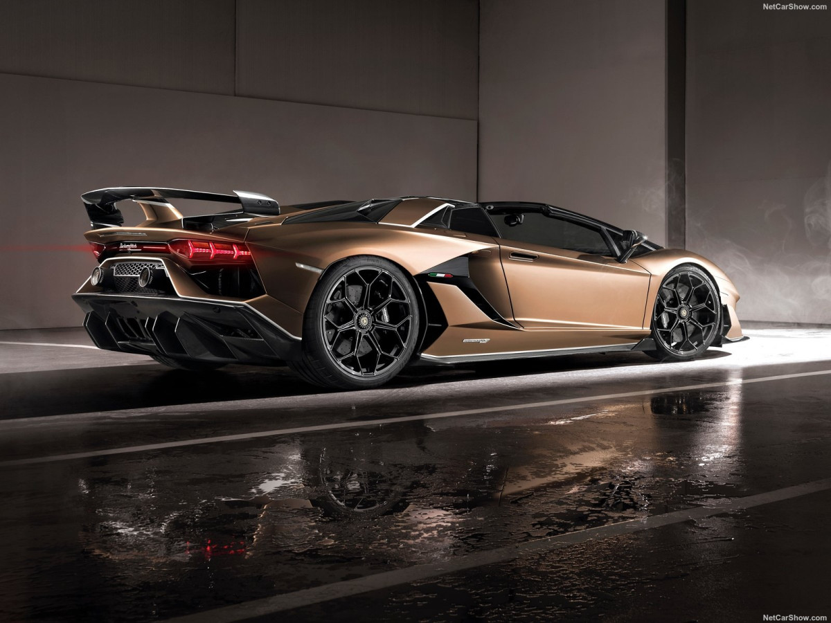 Lamborghini Aventador фото 201033