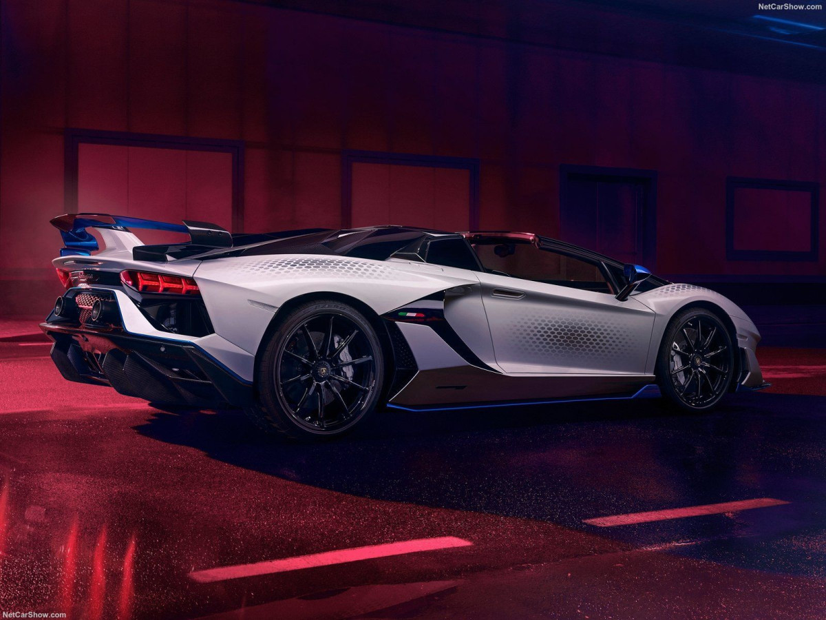 Lamborghini Aventador фото 204623