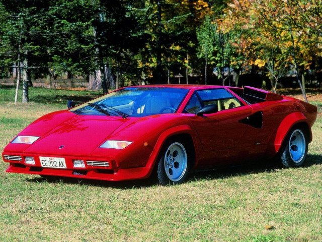 Lamborghini Countach фото