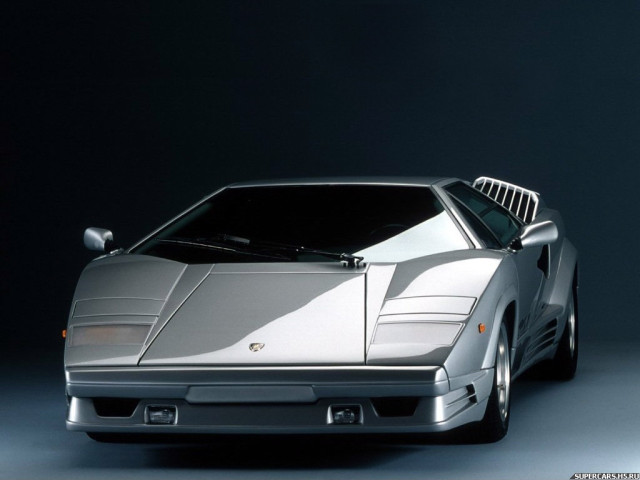 Lamborghini Countach фото