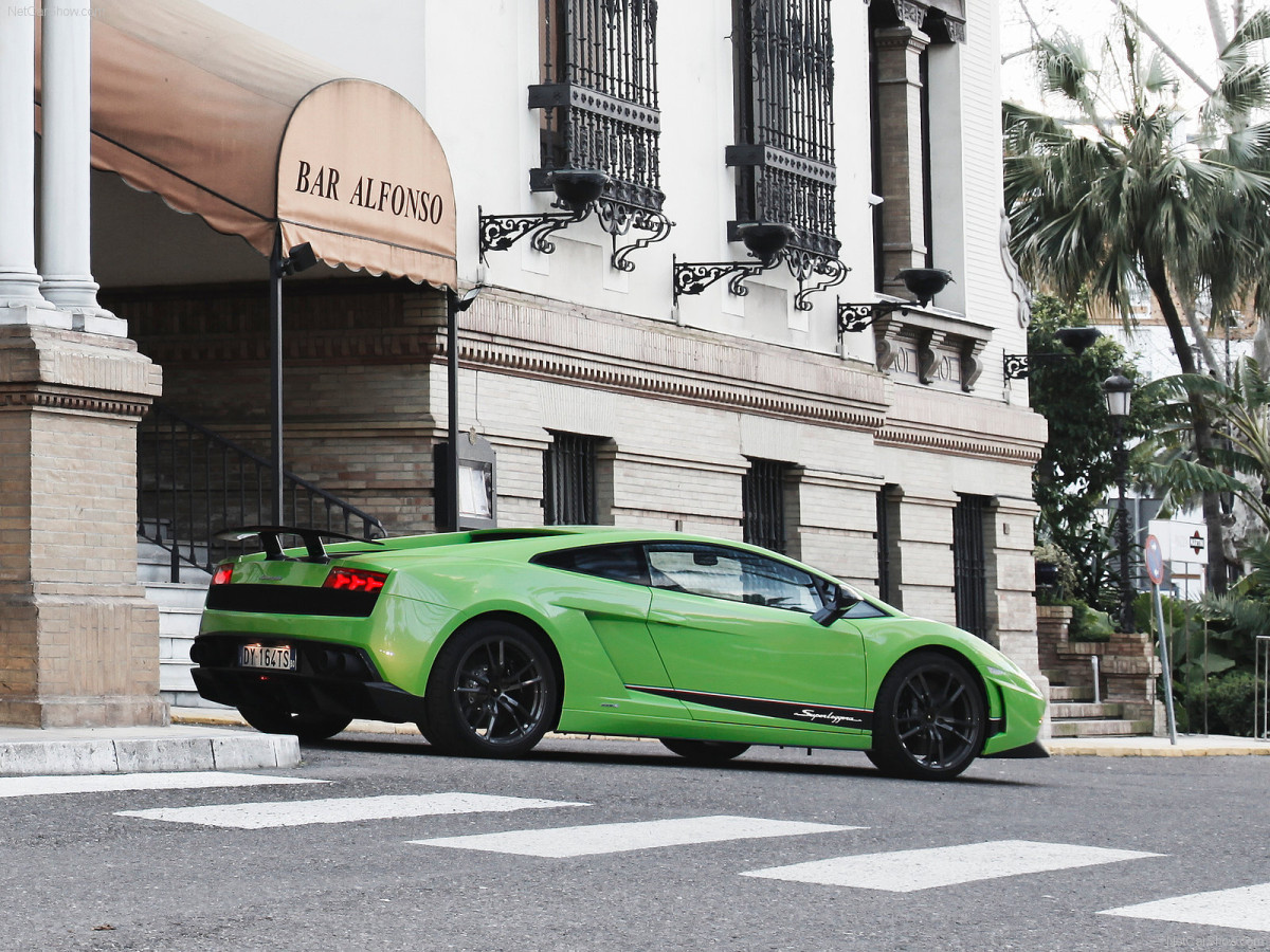 Lamborghini Gallardo LP570-4 Superleggera фото 75777