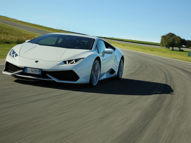 Lamborghini Huracan фото