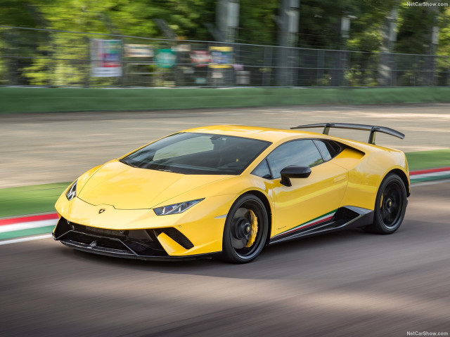 Lamborghini Huracan фото